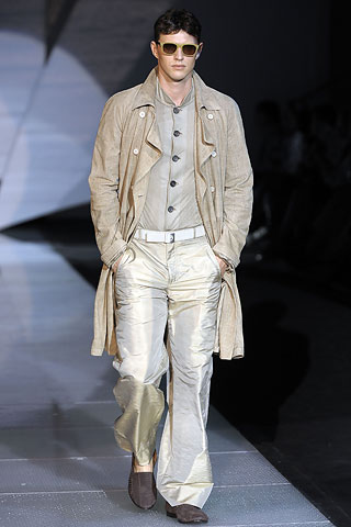 Giorgio Armani / - 2009